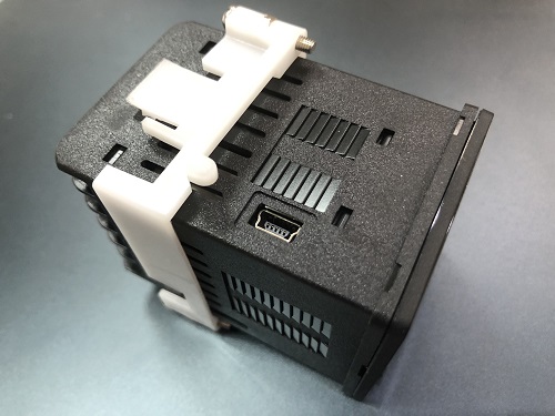 Điều khiển nhiệt độ kỹ thuật số Hanyoung VX4-UMMA-A1T